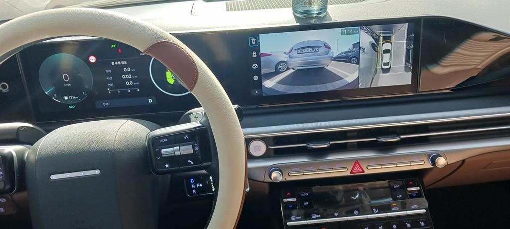 HYUNDAI Grandeur - Vista 9