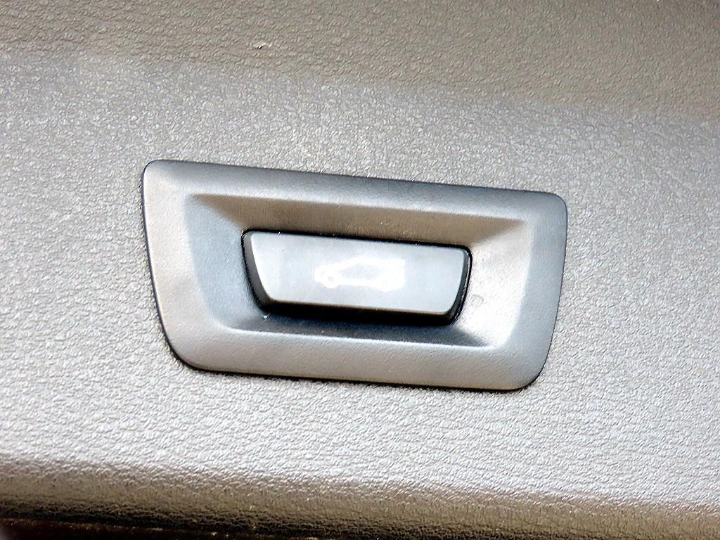 BMW X1 2018 Azul - Importación desde Corea - HF Imports Iquique - Foto 14