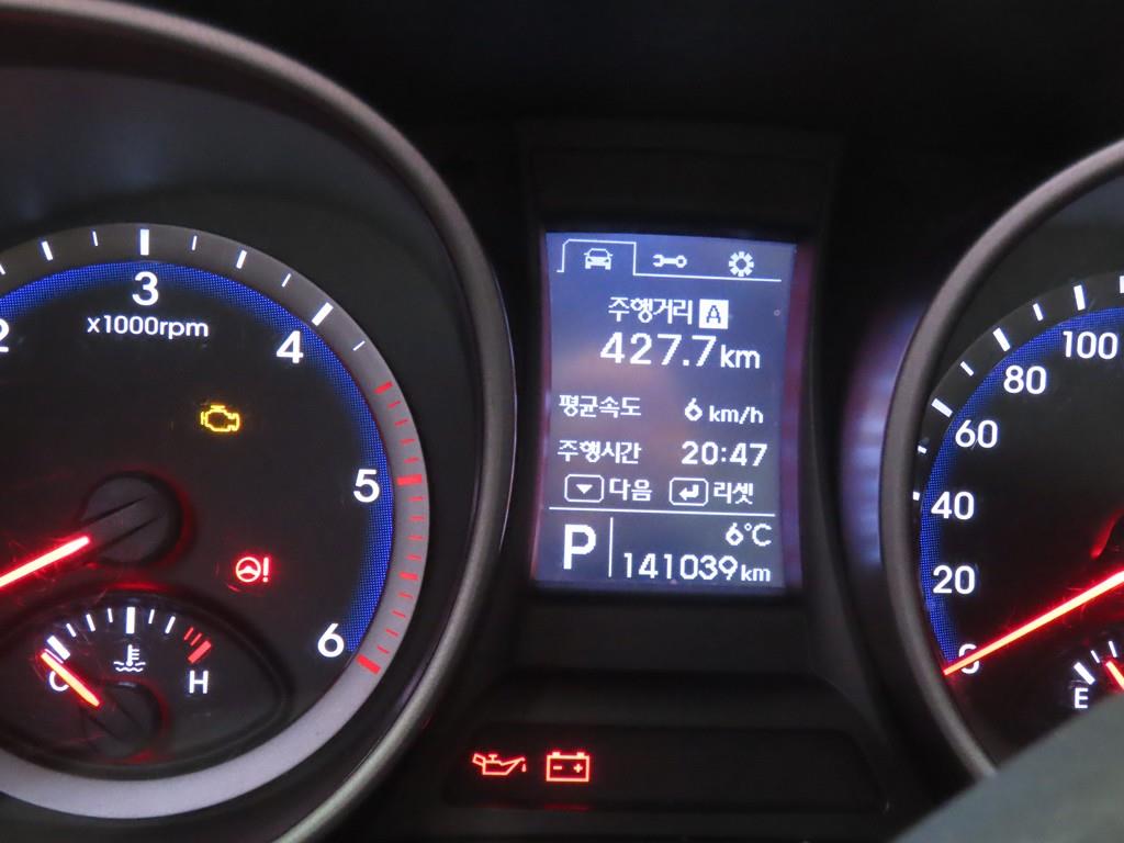 HYUNDAI Santa Fe - Vista 8