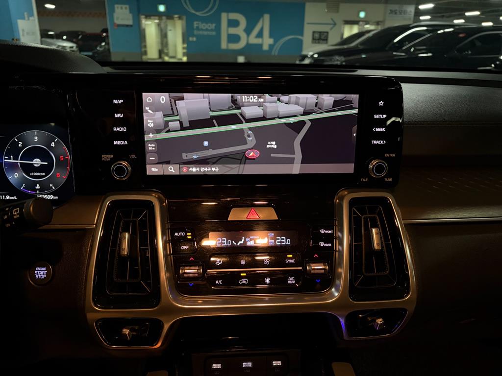 KIA Sorento - Vista 9