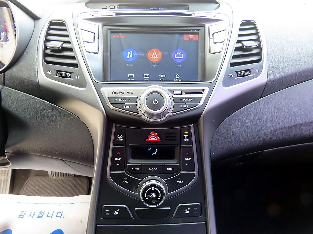 HYUNDAI Avante 2014 Plateado - Importación desde Corea - HF Imports Iquique - Foto 13