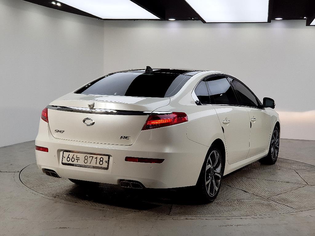 SAMSUNG SM7 - Vista 4