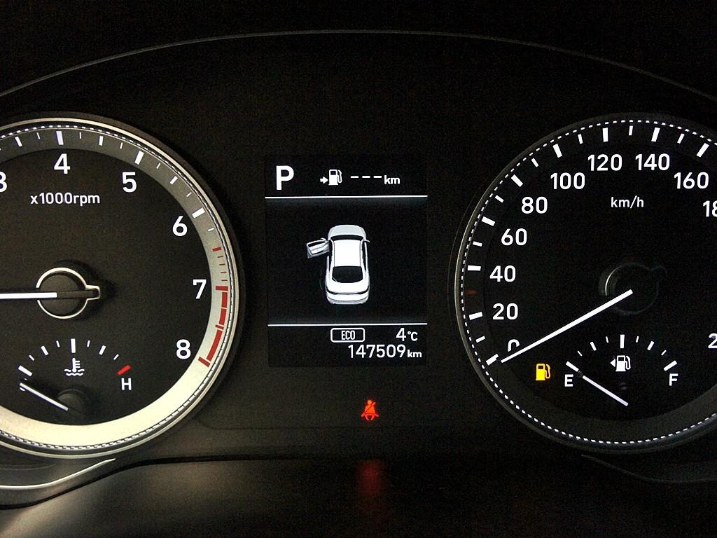 HYUNDAI Grandeur 2017 Blanco - Importación desde Corea - HF Imports Iquique - Foto 9