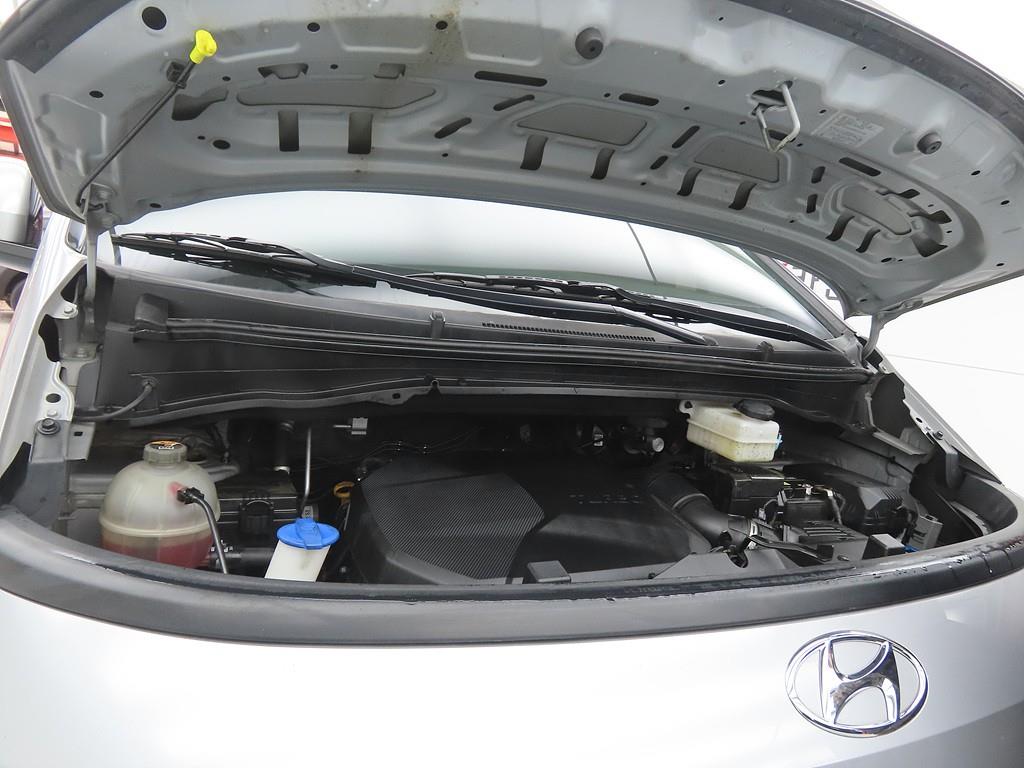 HYUNDAI Staria 2023 Plateado - Importación desde Corea - HF Imports Iquique - Foto 19