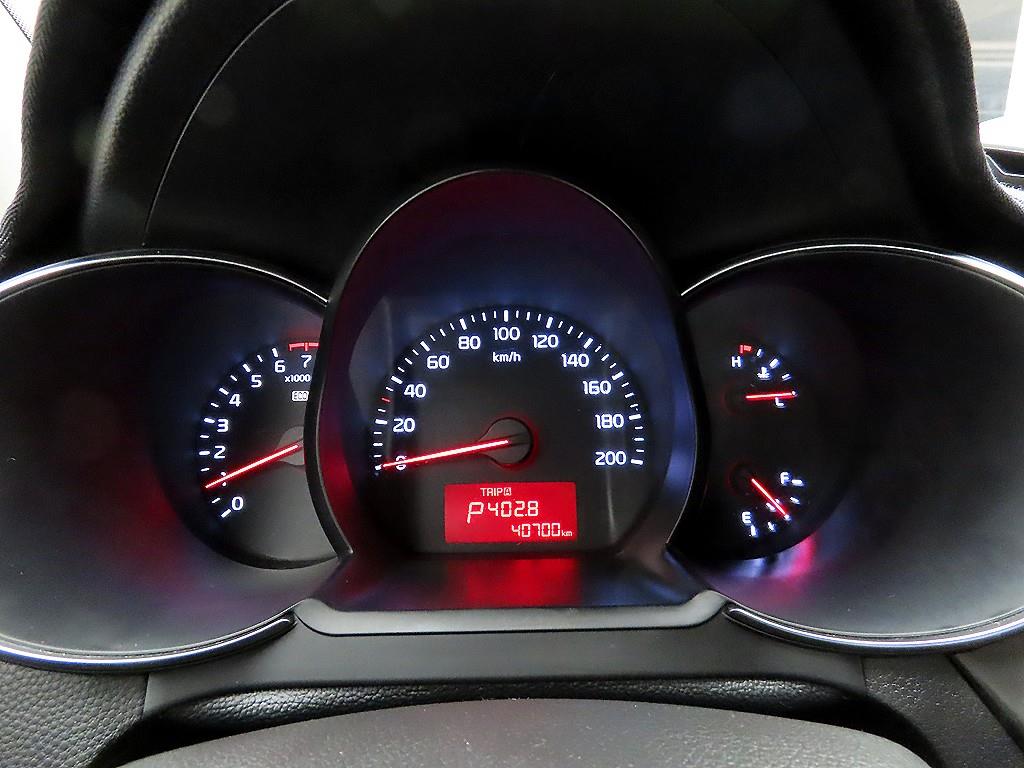 KIA Morning - Vista 6