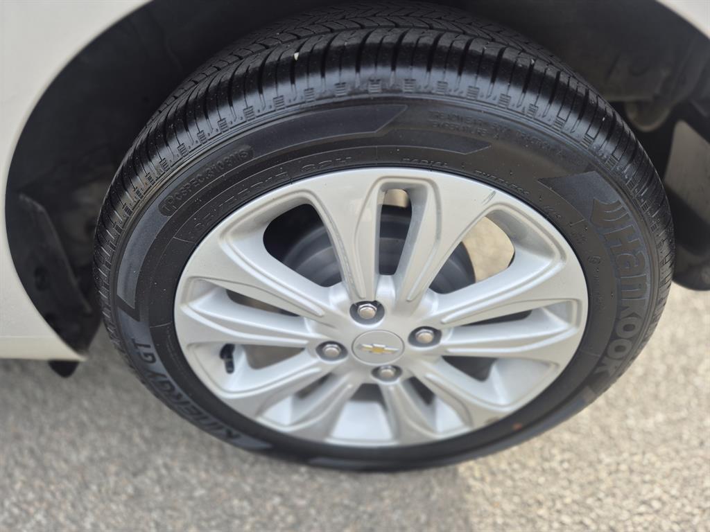 Chevrolet Spark - Vista 10