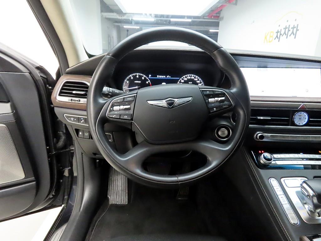 Genesis G90 - Vista 8