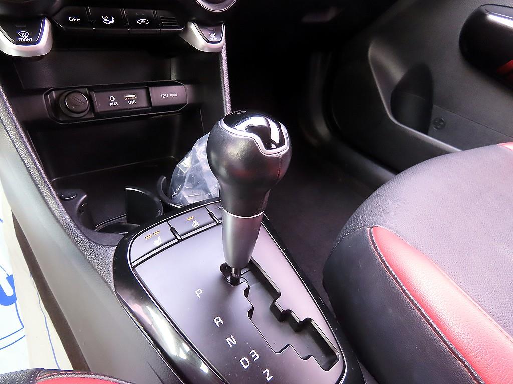 KIA Morning - Vista 11