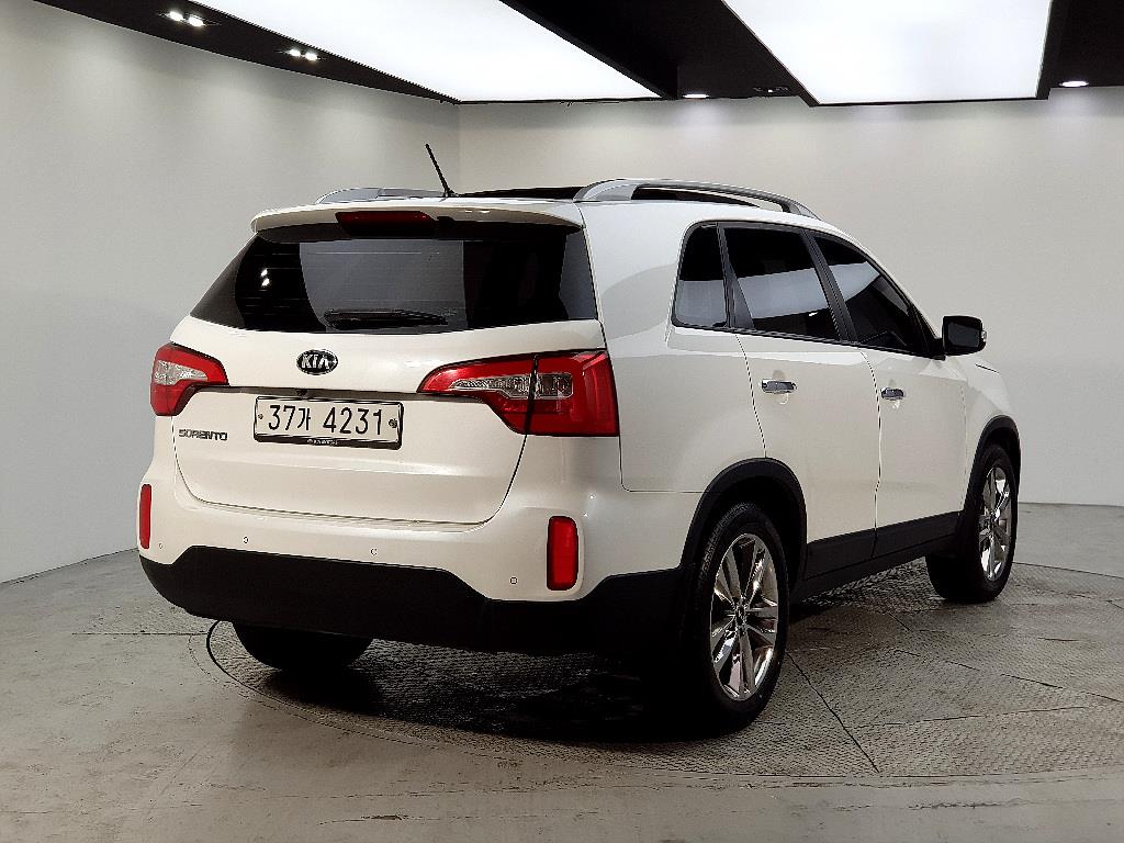 KIA Sorento - Vista 4