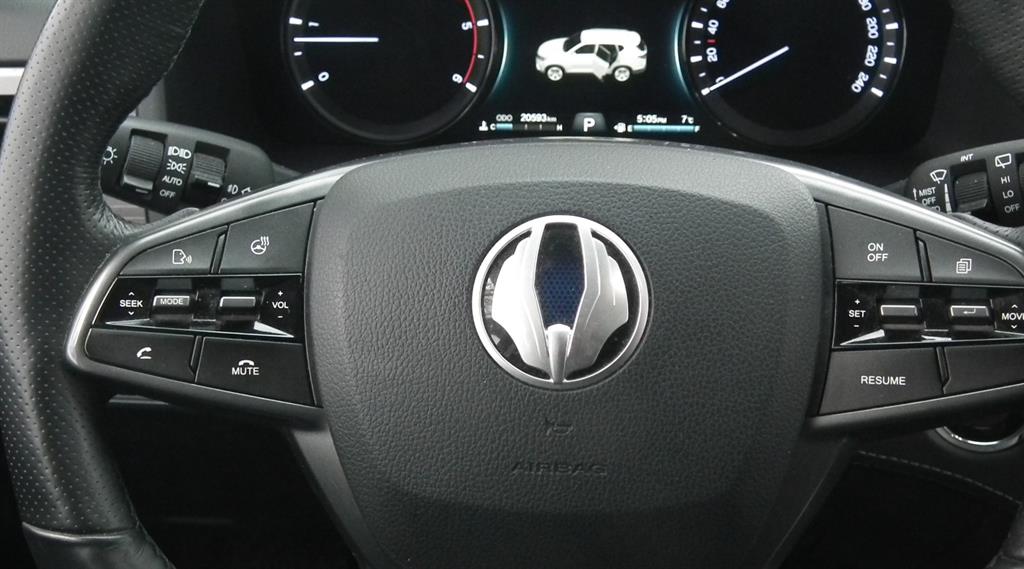 Ssangyong Rexton 2020 the color of pearl - Importación desde Corea - HF Imports Iquique - Foto 12