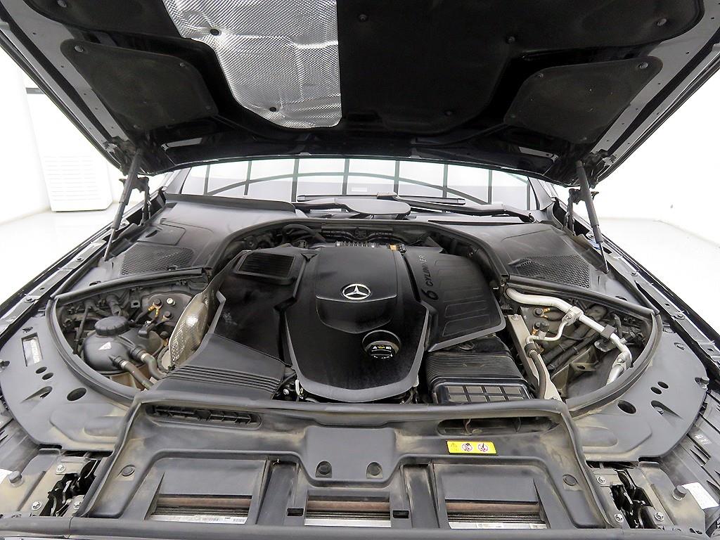 Mercedes Benz S Class 2022 Negro - Importación desde Corea - HF Imports Iquique - Foto 19