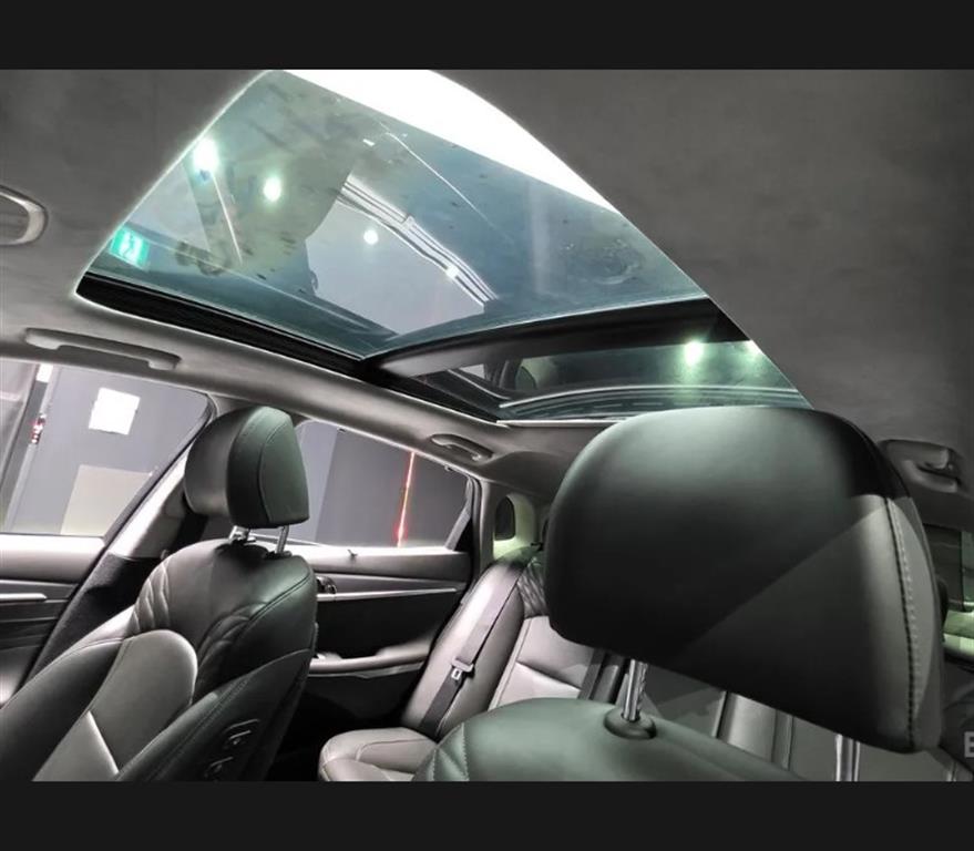 HYUNDAI Grandeur - Vista 9