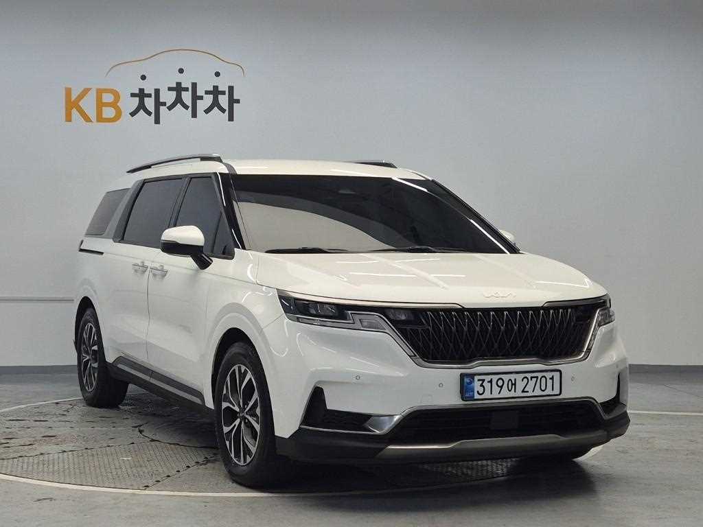 KIA Carnival - Vista 4