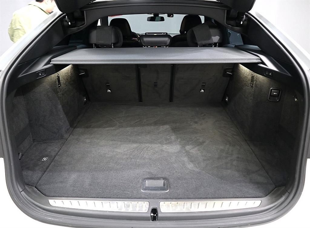 BMW Gran Turismo 2022 Blanco - Importación desde Corea - HF Imports Iquique - Foto 17