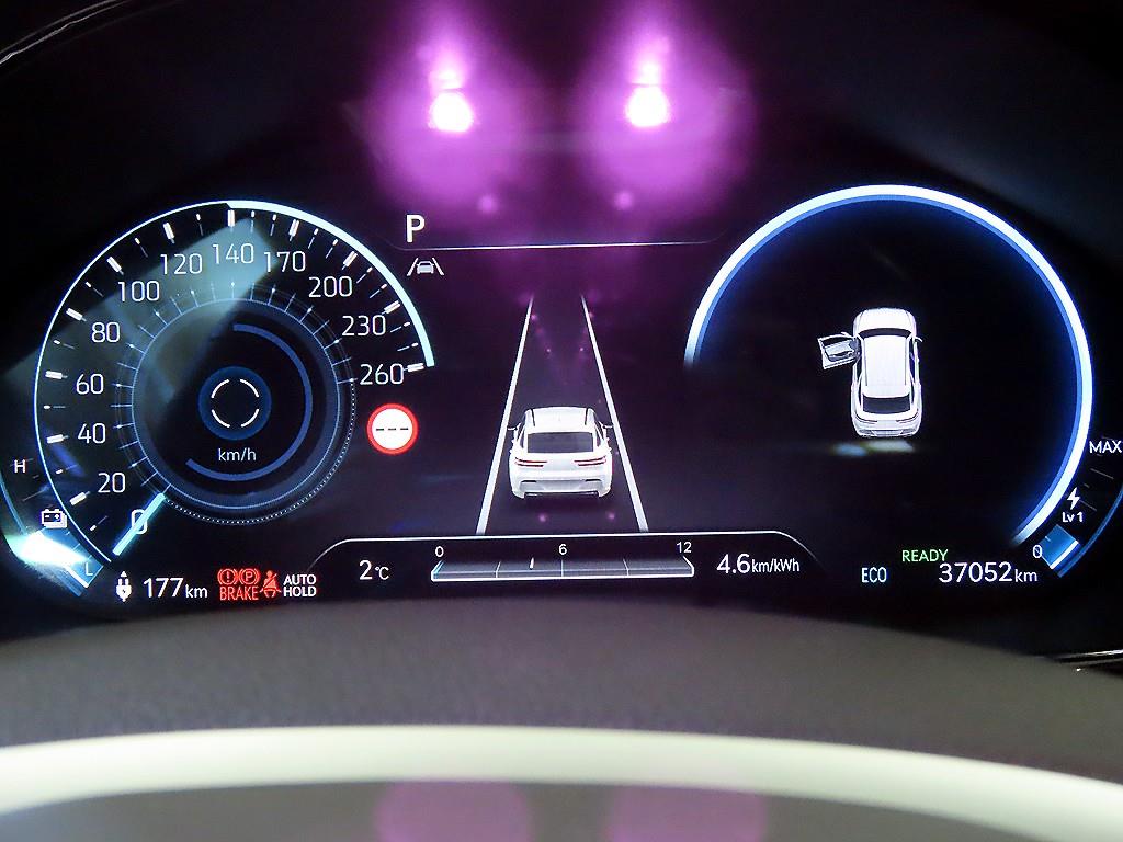 Genesis GV70 - Vista 9