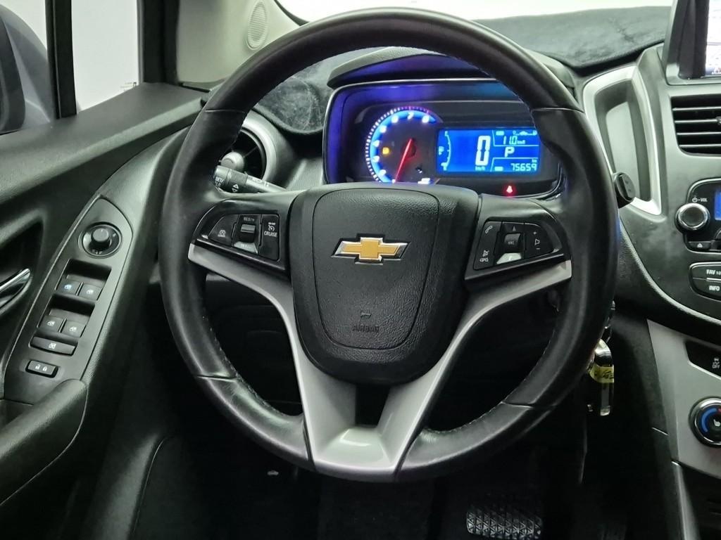 Chevrolet Trax - Vista 9