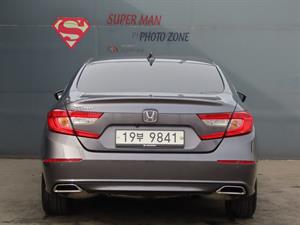 Honda Accord - Vista 8