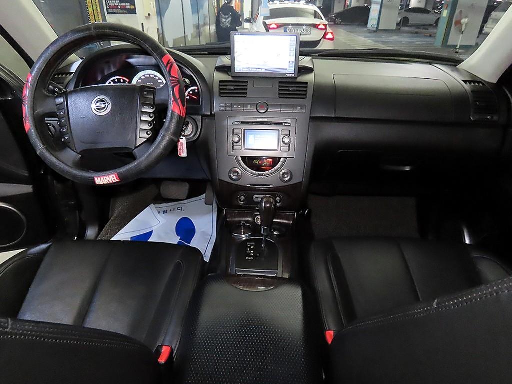 Ssangyong Rexton - Vista 10