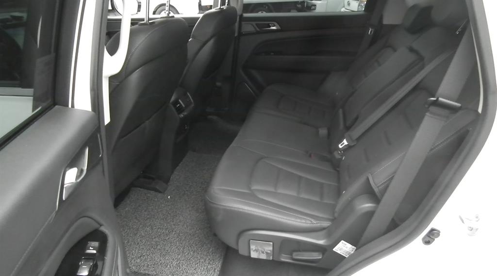 Ssangyong Rexton 2020 the color of pearl - Importación desde Corea - HF Imports Iquique - Foto 11