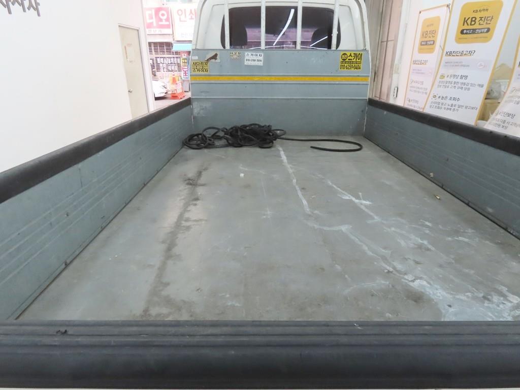 Small Truck Cargo (small) 2015 Blanco - Importación desde Corea - HF Imports Iquique - Foto 16