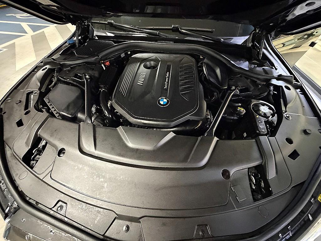BMW 7 Series 2016 Negro - Importación desde Corea - HF Imports Iquique - Foto 19
