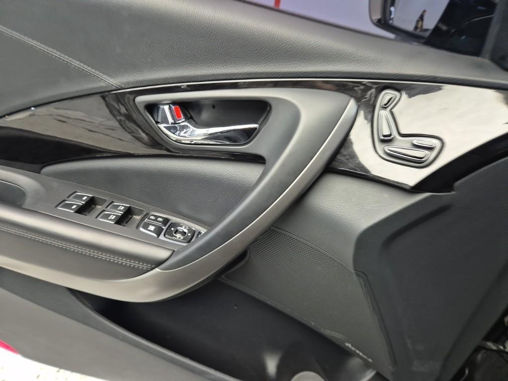 HYUNDAI Grandeur 2017 Negro - Importación desde Corea - HF Imports Iquique - Foto 18