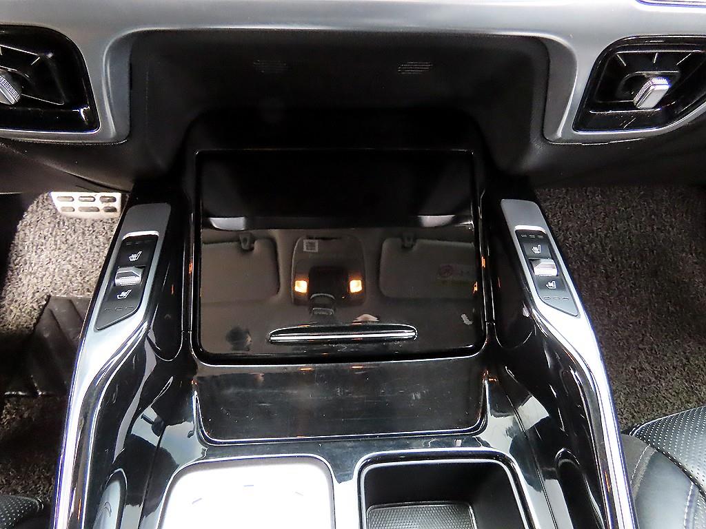 KIA Sorento - Vista 12