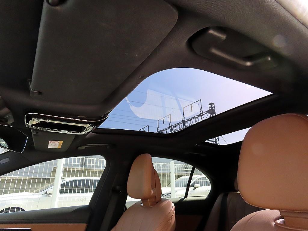 Mercedes Benz E class 2024 Blanco - Importación desde Corea - HF Imports Iquique - Foto 17