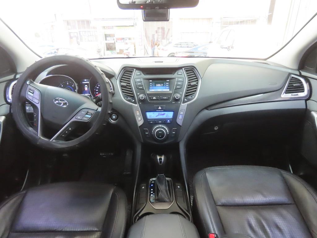 HYUNDAI Santa Fe - Vista 7