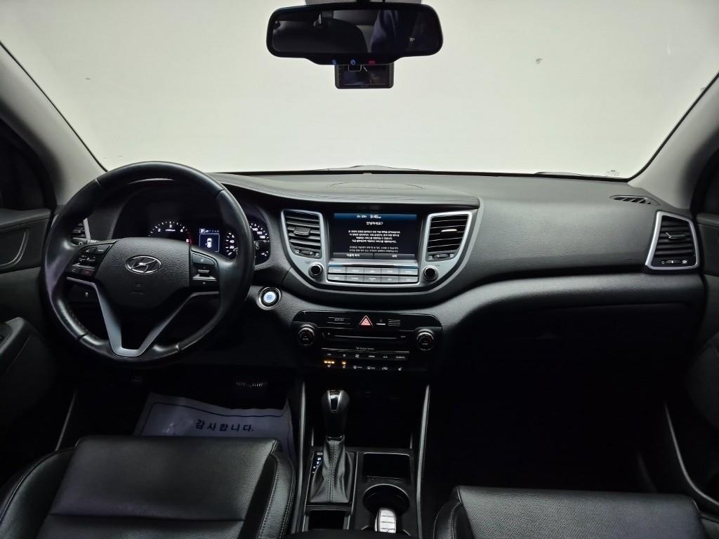 HYUNDAI Tucson - Vista 7