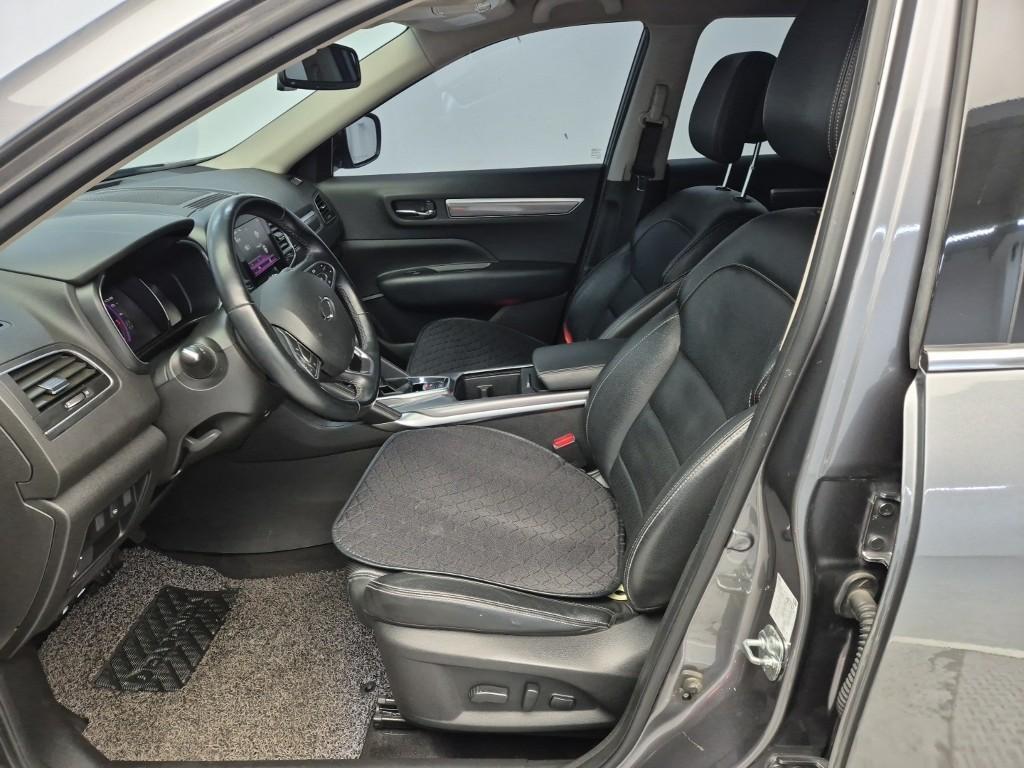 SAMSUNG QM6 - Vista 11