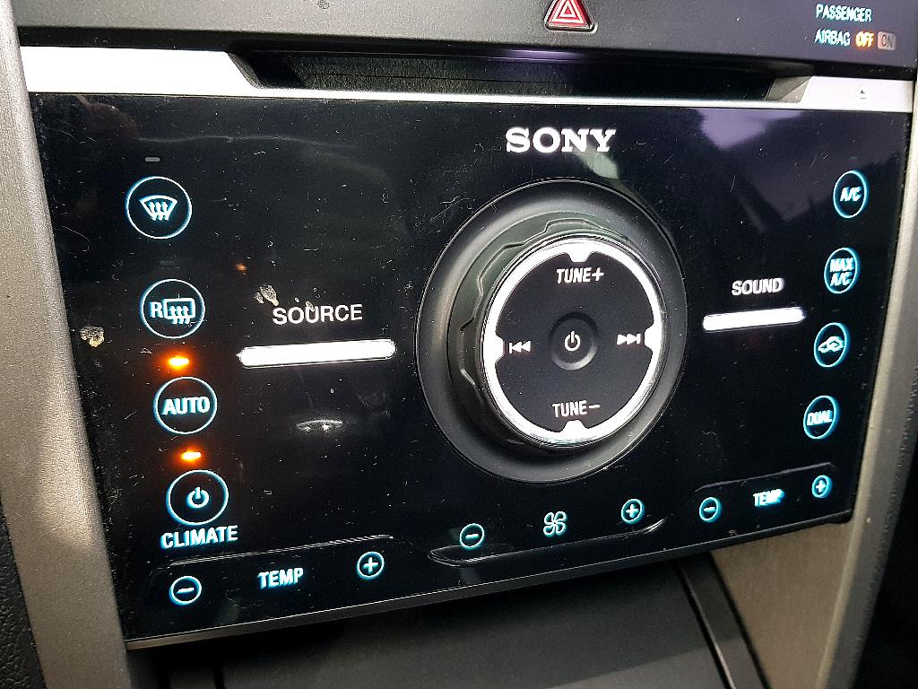 Ford Explorer - Vista 11