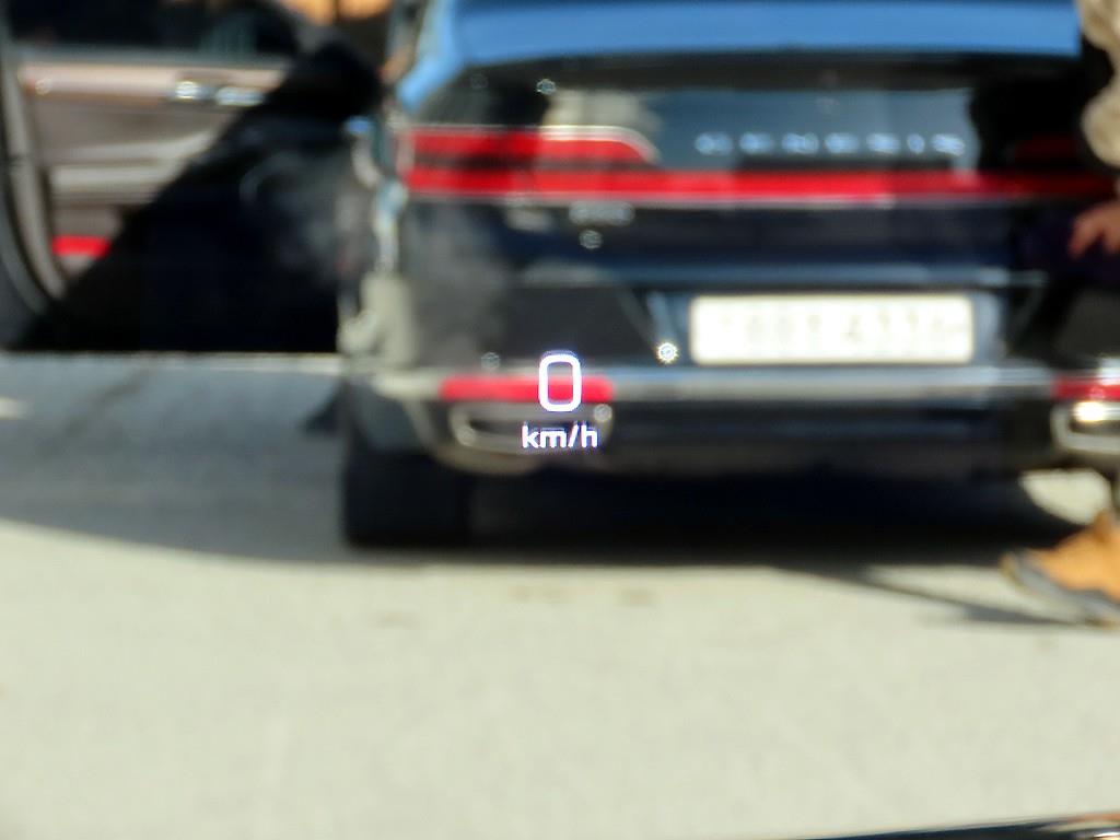 Mercedes Benz E class - Vista 10