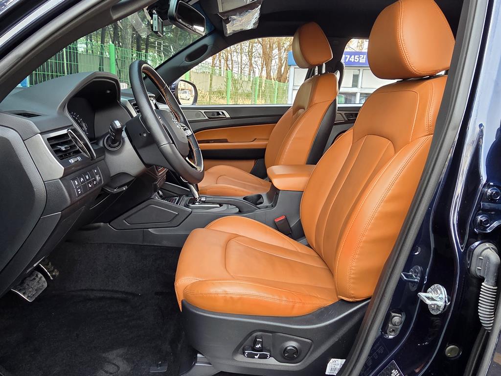 Ssangyong Rexton - Vista 8