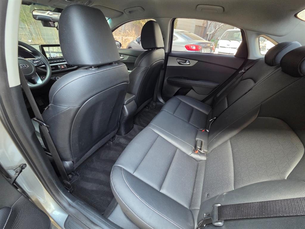 KIA K3 2020 Gris - Importación desde Corea - HF Imports Iquique - Foto 16