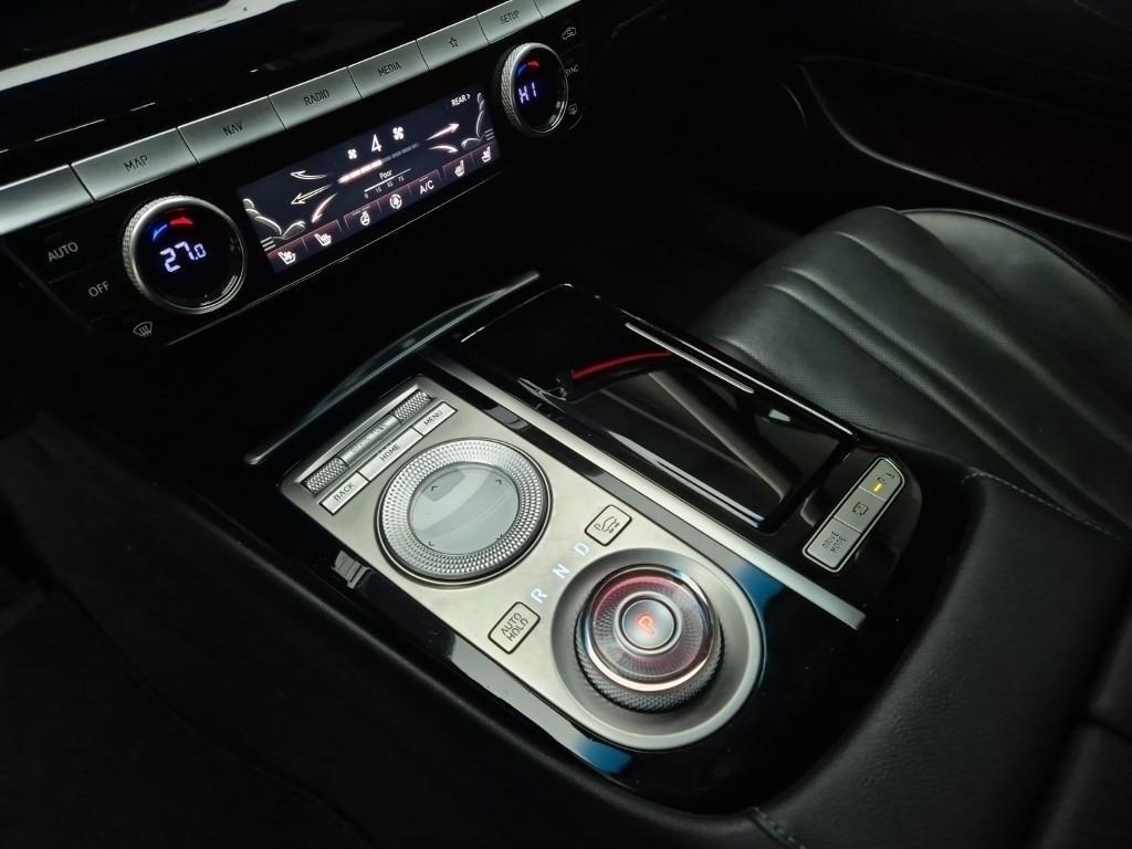 Genesis G80 - Vista 8