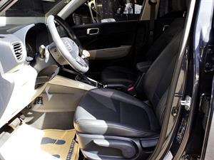 HYUNDAI Venue - Vista 10