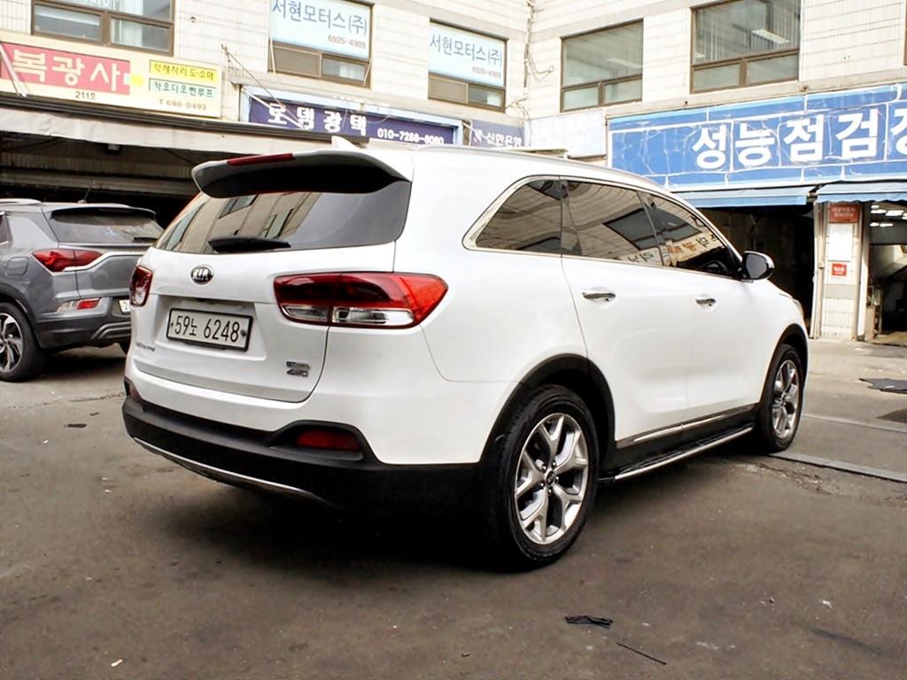 KIA Sorento - Vista 7
