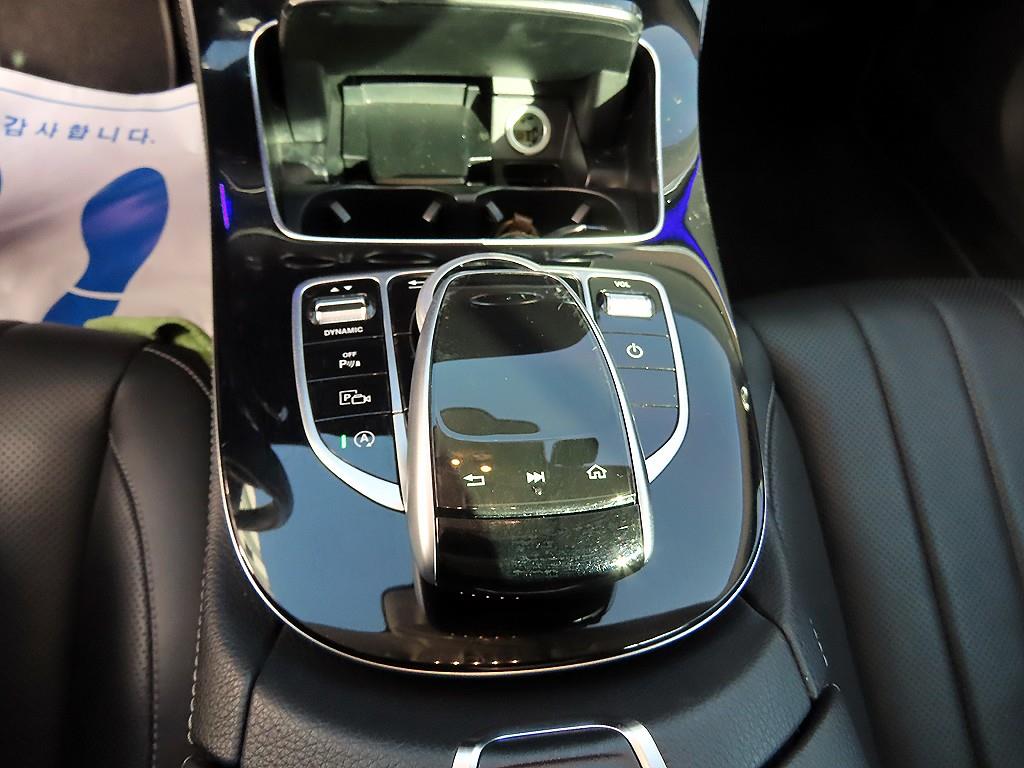 Mercedes Benz E class 2018 Negro - Importación desde Corea - HF Imports Iquique - Foto 13