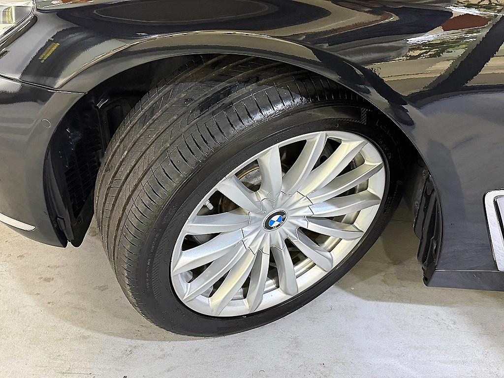 BMW 7 Series 2016 Negro - Importación desde Corea - HF Imports Iquique - Foto 20