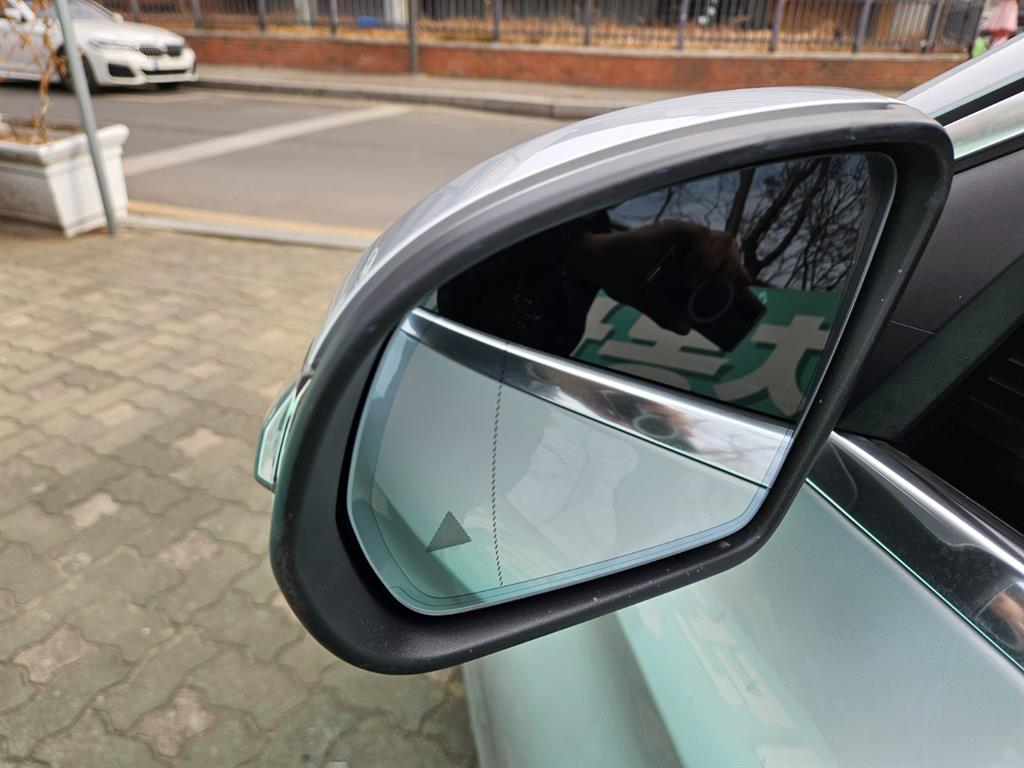 Mercedes Benz C Class - Vista 7