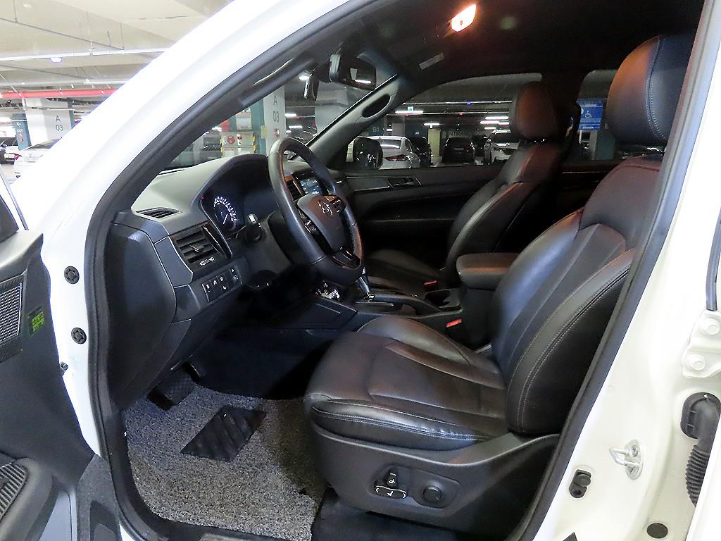 Ssangyong Rexton - Vista 6