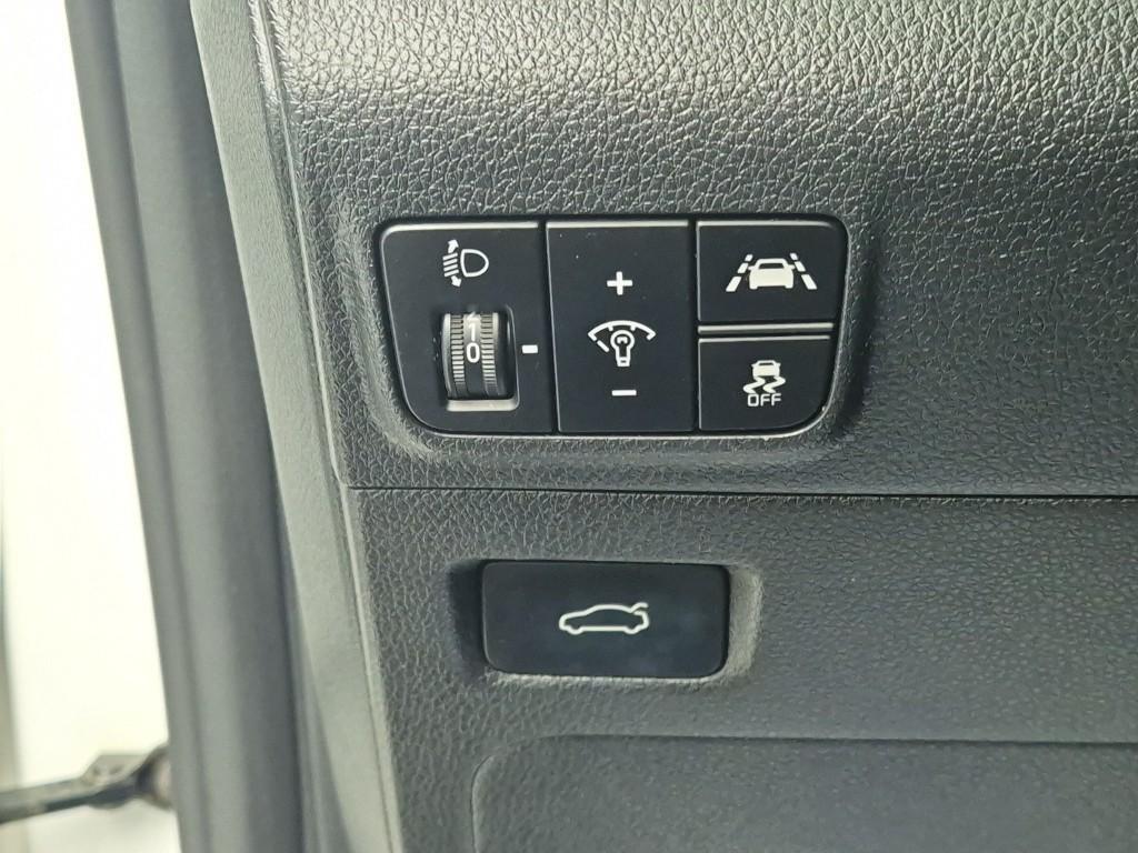 KIA K5 2022 Blanco - Importación desde Corea - HF Imports Iquique - Foto 17