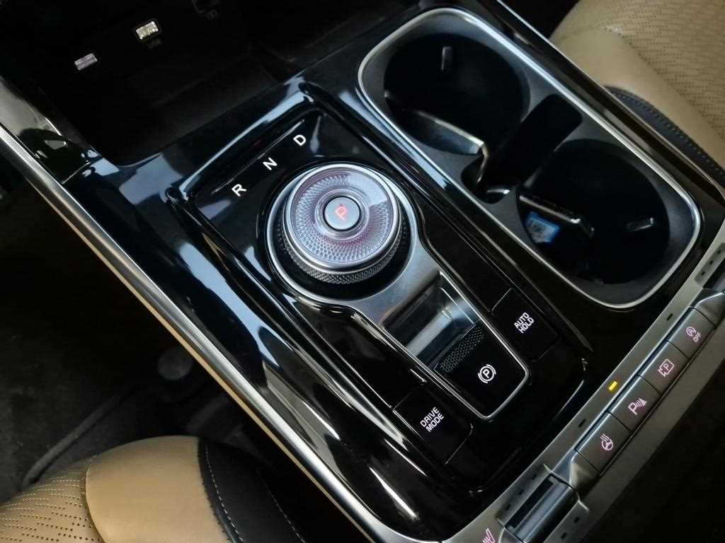 KIA Carnival - Vista 7