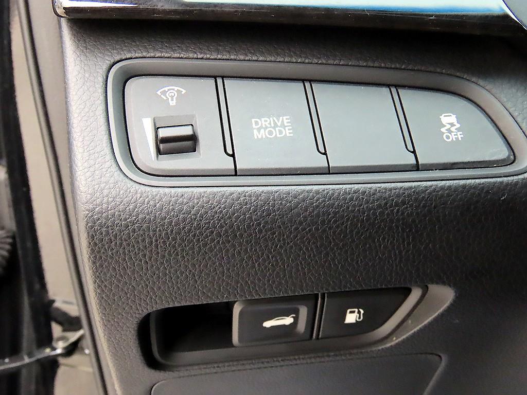 HYUNDAI Grandeur - Vista 12