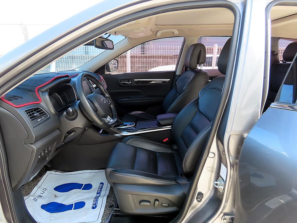 SAMSUNG QM6 - Vista 5