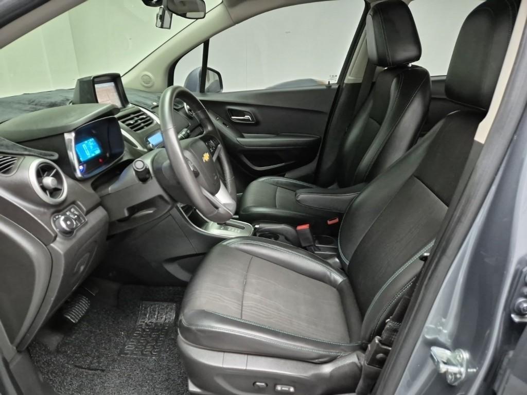 Chevrolet Trax - Vista 11