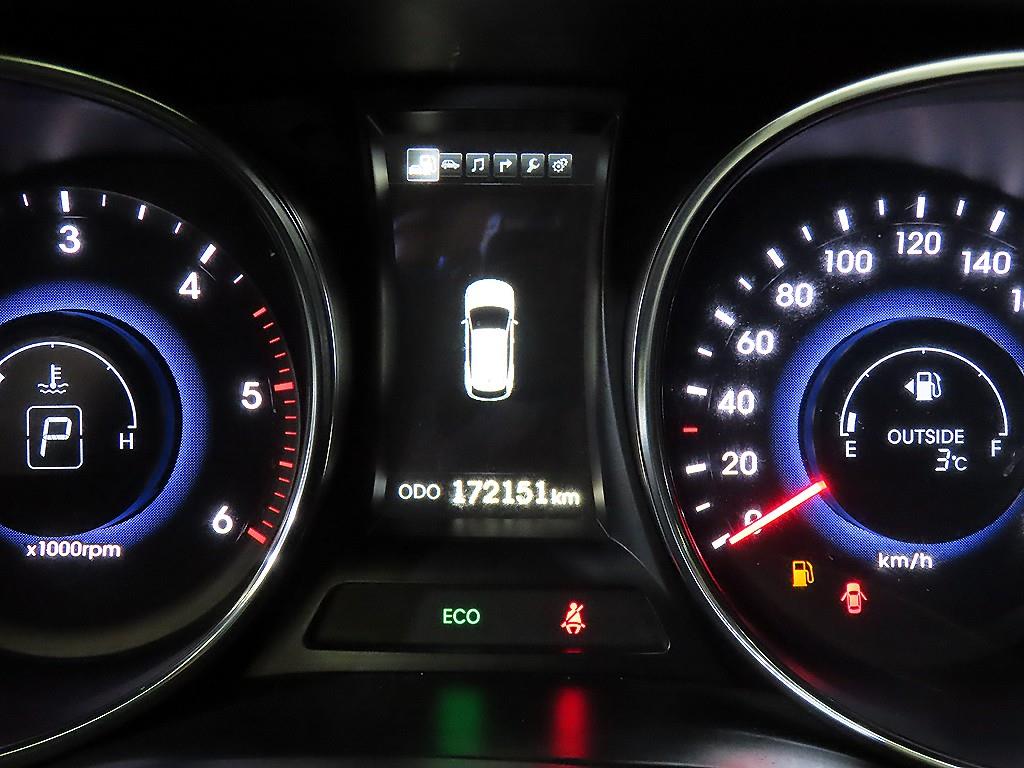 HYUNDAI Maxcruz - Vista 9