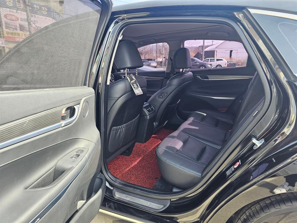 HYUNDAI Grandeur - Vista 11