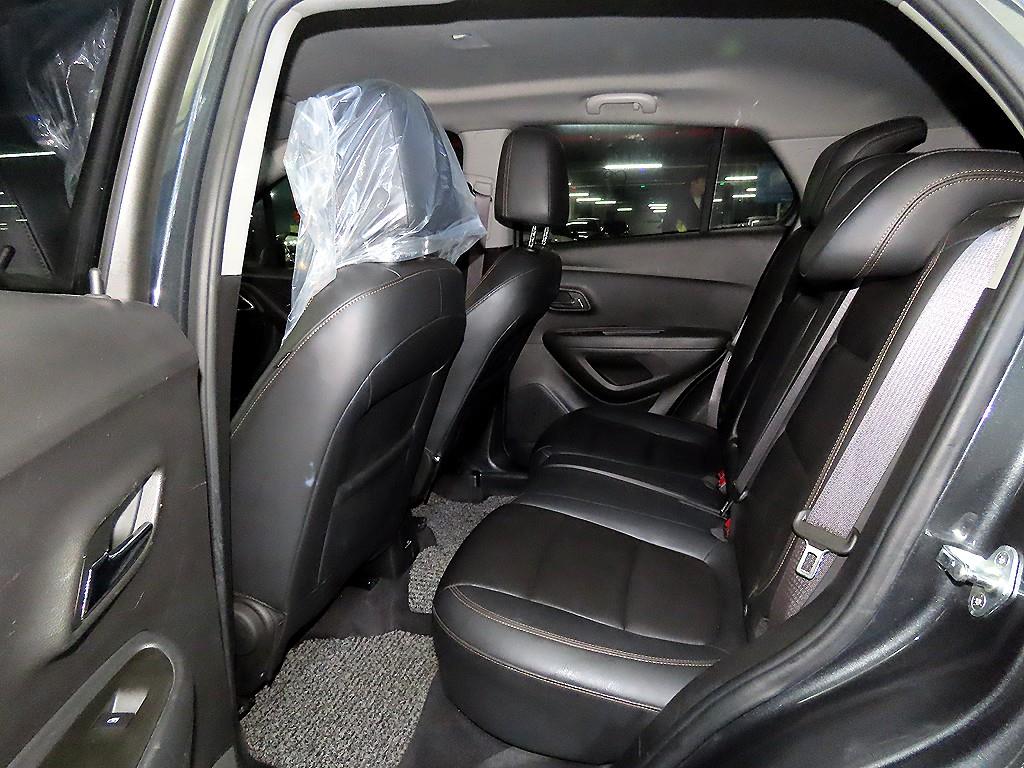 Chevrolet Trax - Vista 7